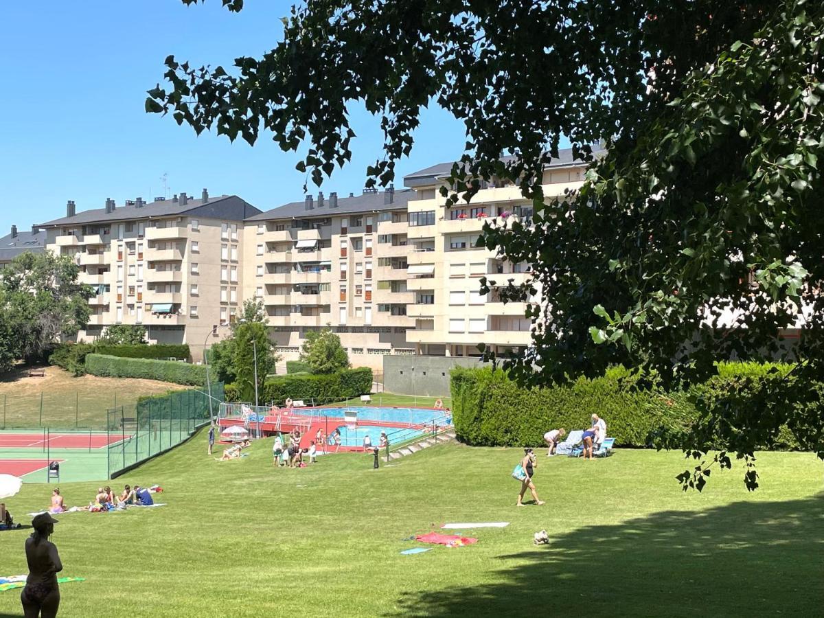 Apartamento Marbore Jaca Luaran gambar